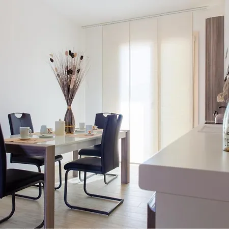 Costa Bianca アパートホテル 3*