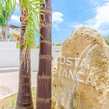 Costa Bianca 아파트호텔 갈리폴리