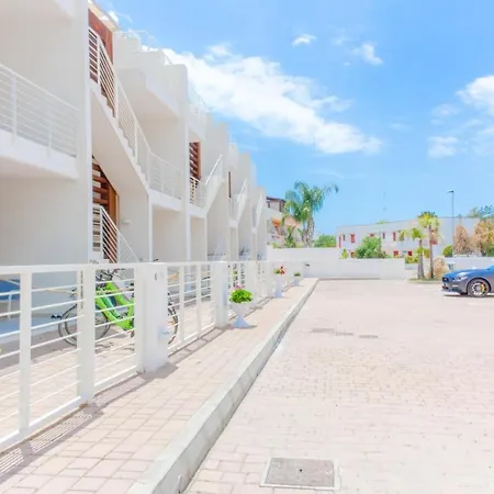 Apart-hotel Costa Bianca 3*