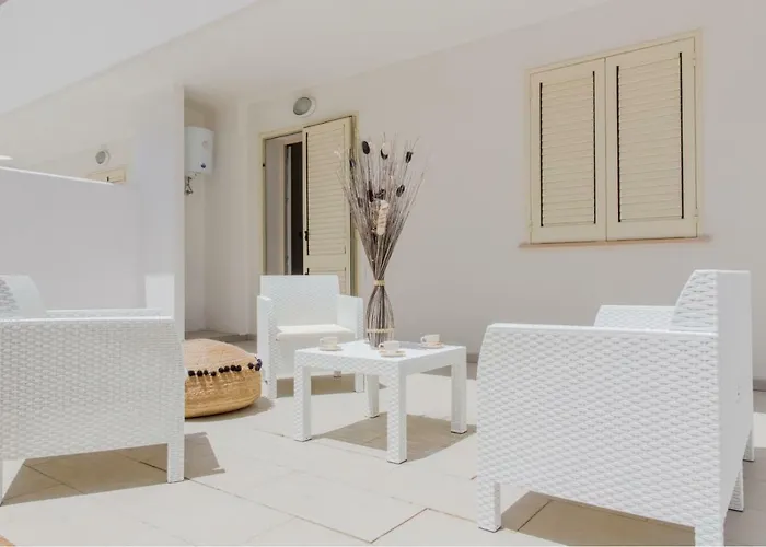 Costa Bianca מלון דירות 3*